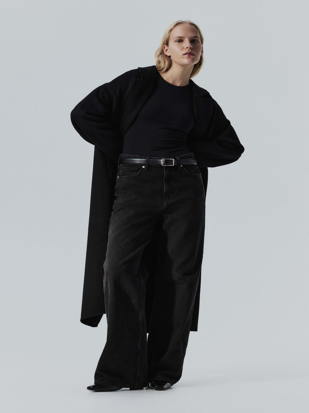 H&M Sculpting Slim Fit Top