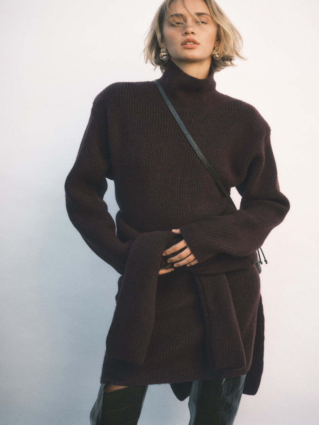 H&M Rib-Knit Shoulder-Pad Dress