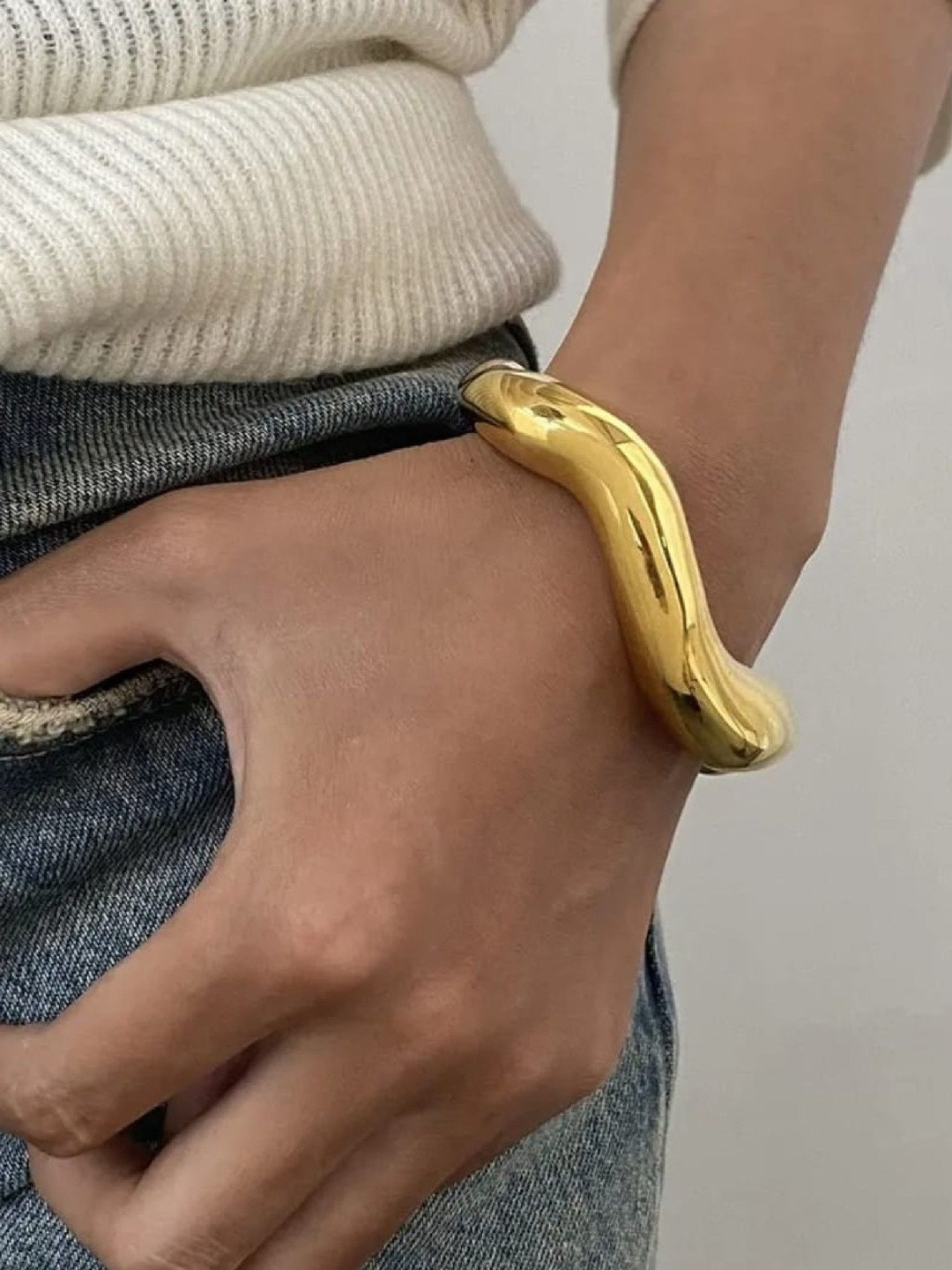 ISHKAARA Women Gold-Plated Cuff Bracelet