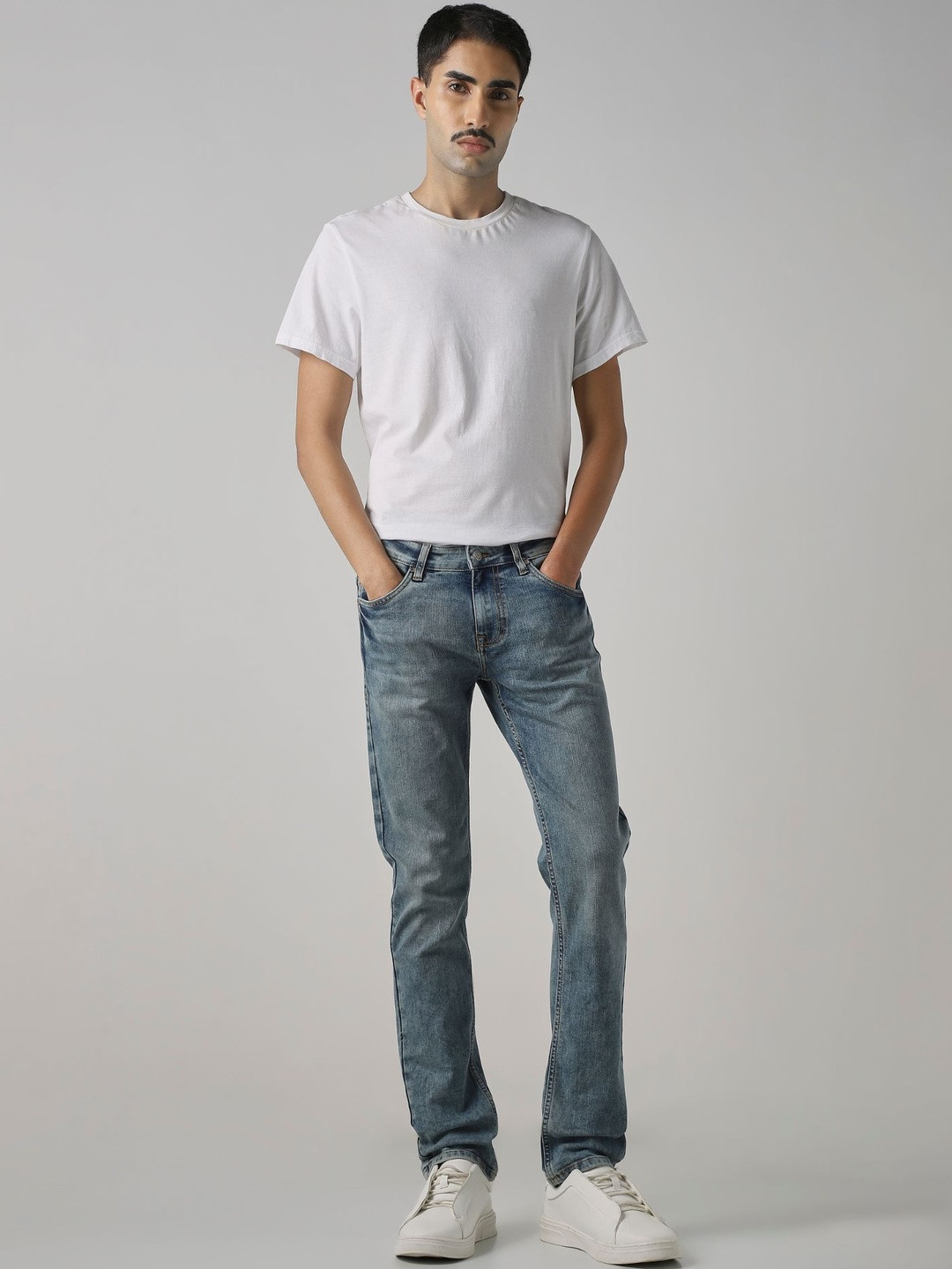 Mufti Men Slim Fit BLENDED Mid-Rise Jeans
