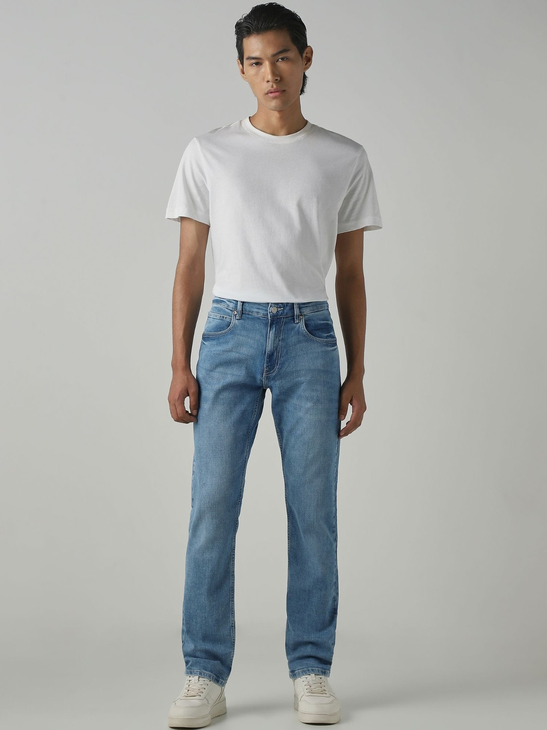 Mufti Men Straight Fit Cotton Mid-Rise Jeans