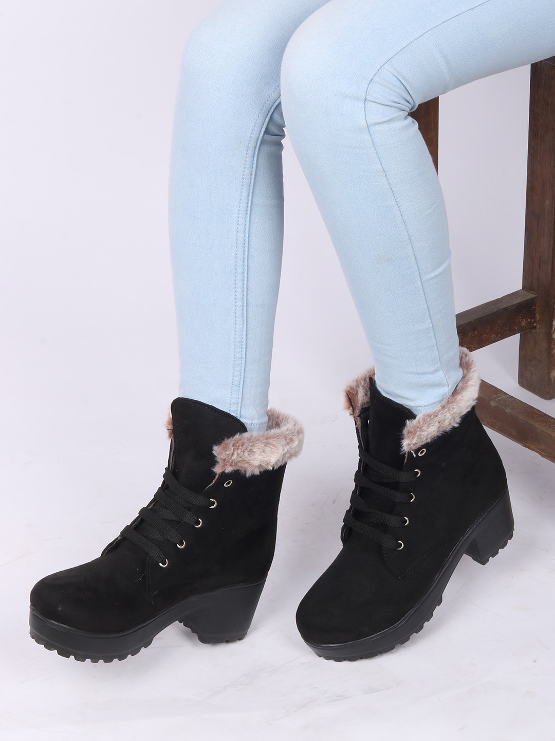 FEET RUNNER Women Mid-Top Block Boots