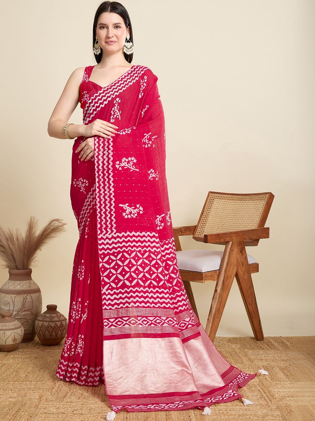 VS MALL Floral Silk Cotton Saree