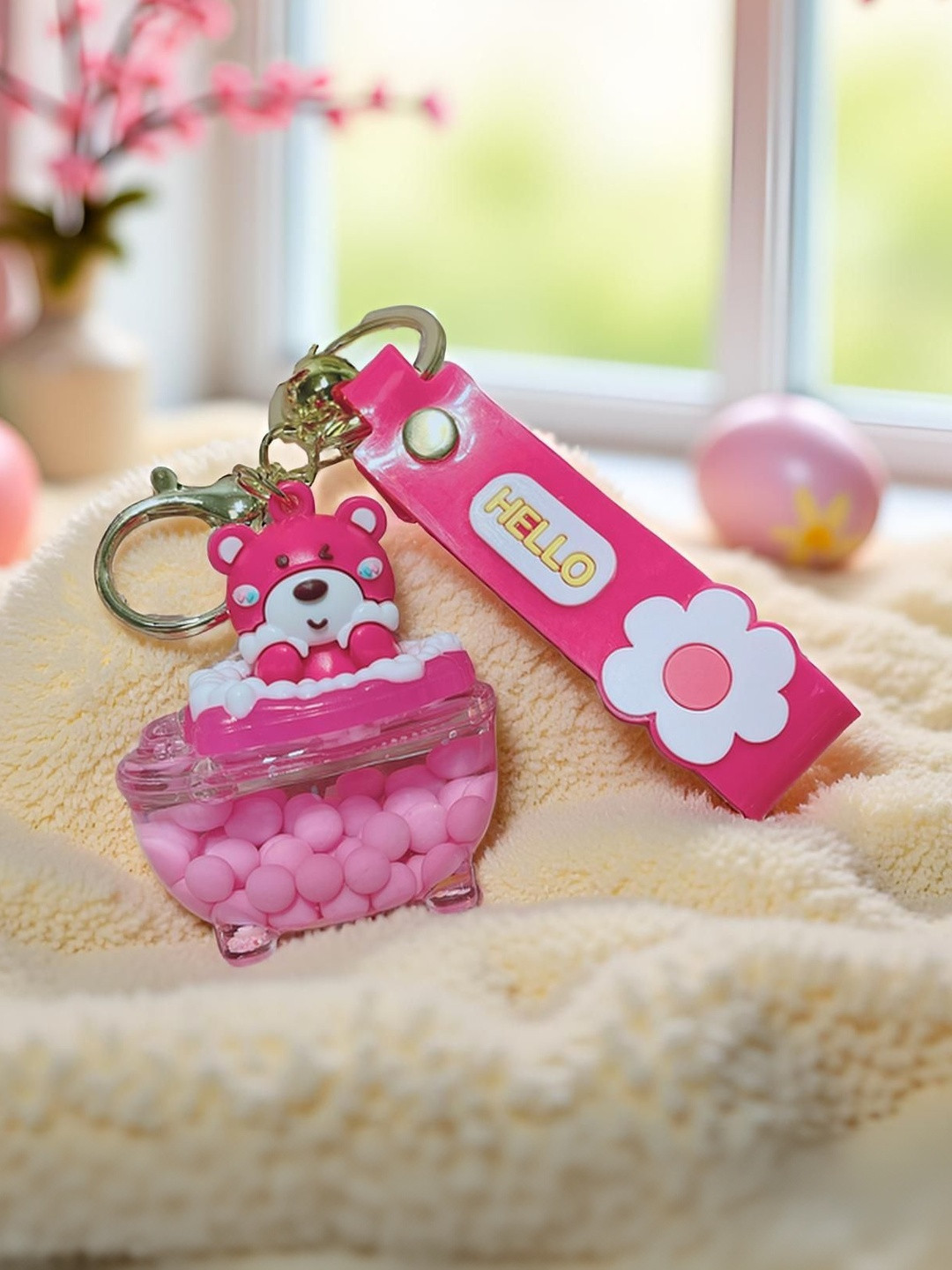 Spiaty Charming Mini Strawberry Bear Key Chain