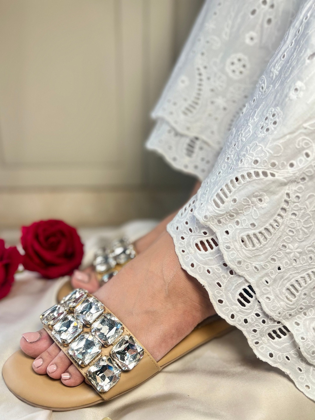 SANDAL STORIES Women Open Toe Flats with Bows