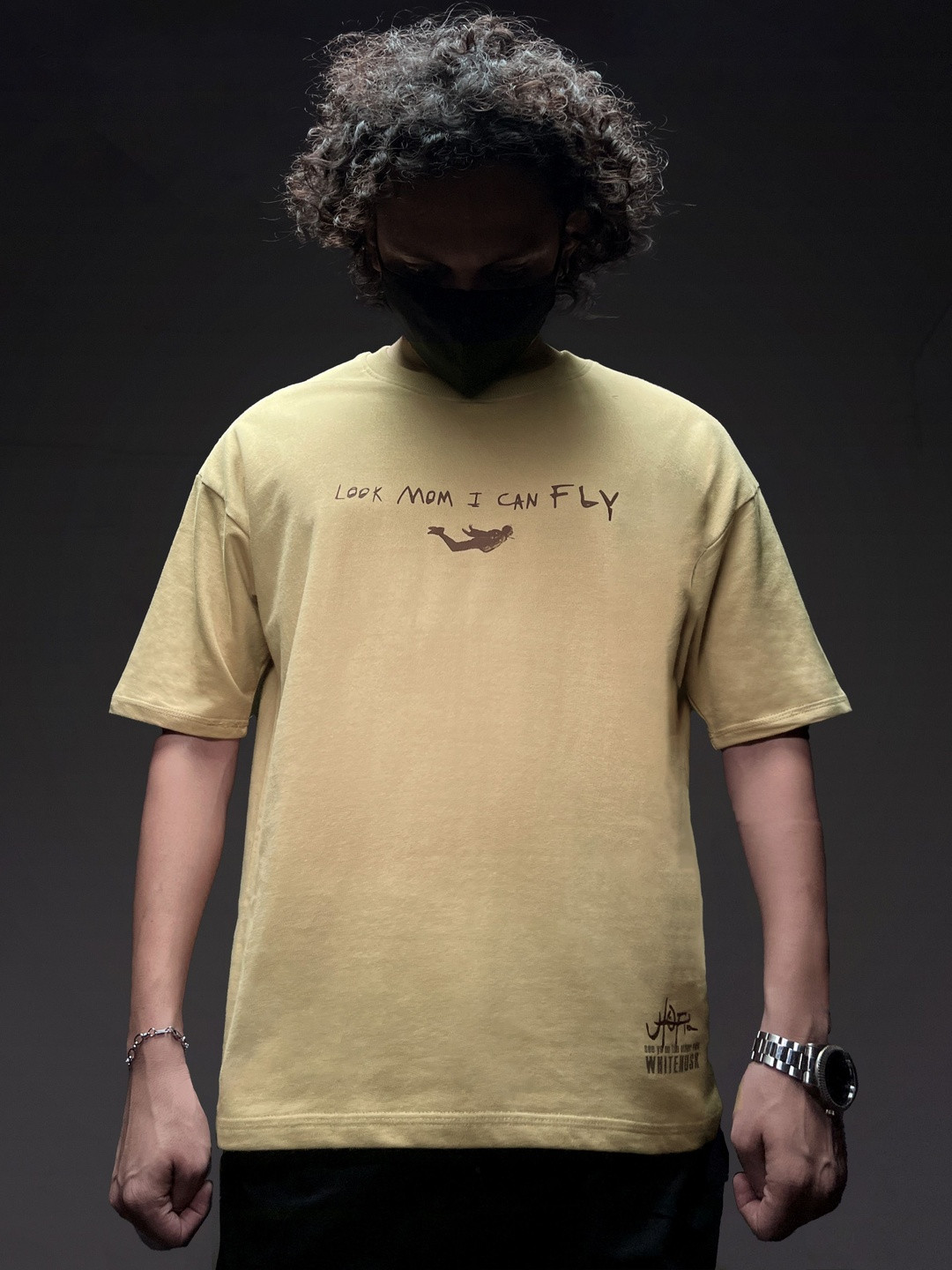 WHITE HUSK Men Look Mom I Can Fly Travis Scott Printed Oversized Tshirt