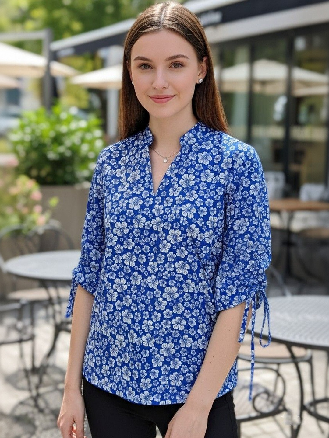 LAESTILOSO PRIVATE LIMITED Floral Print Mandarin Collar Roll-Up Sleeves Top