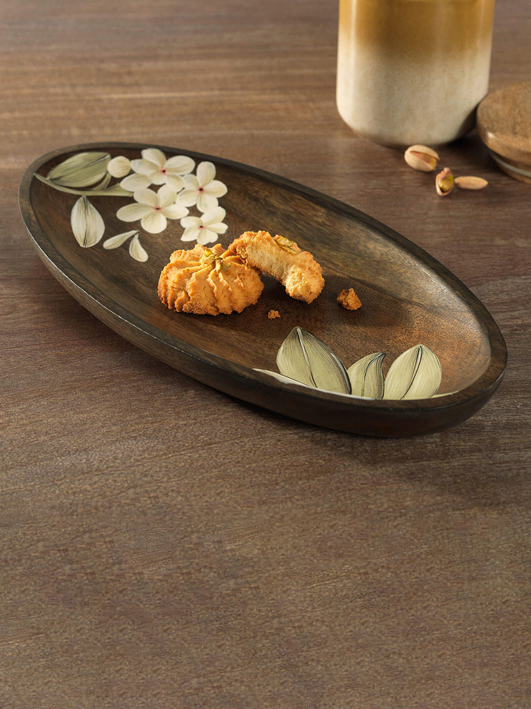 ellementry Brown Small Frangipani Oval Wooden Platter