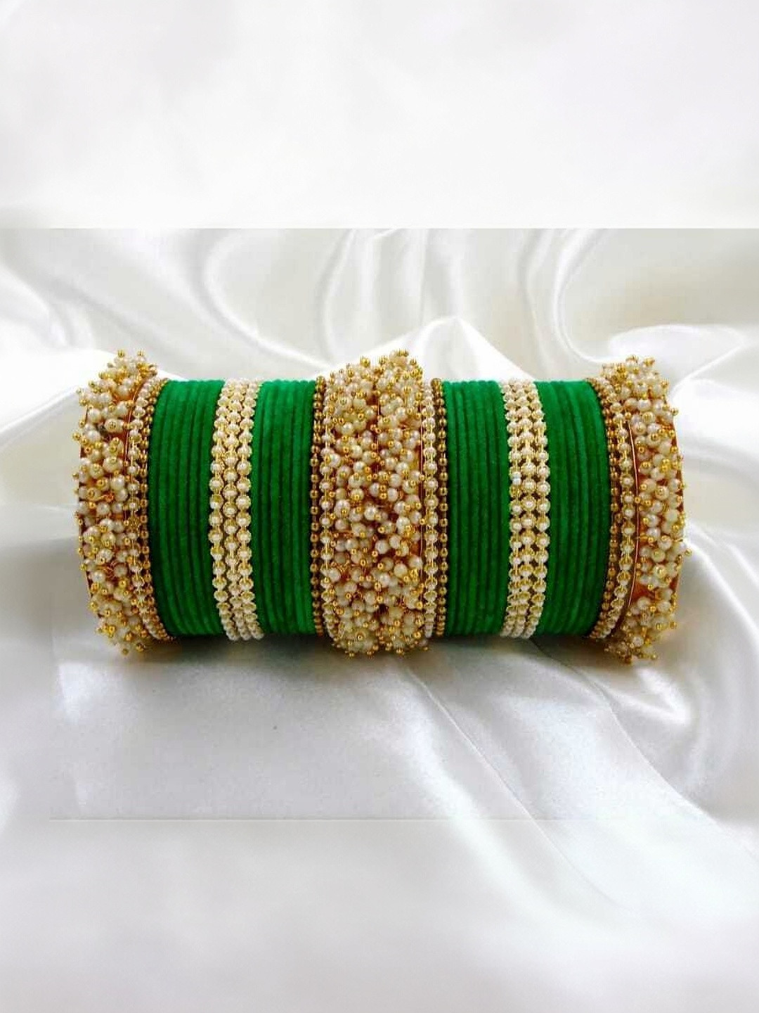 poshing Green Glass Artificial Stones & Beads Bangles