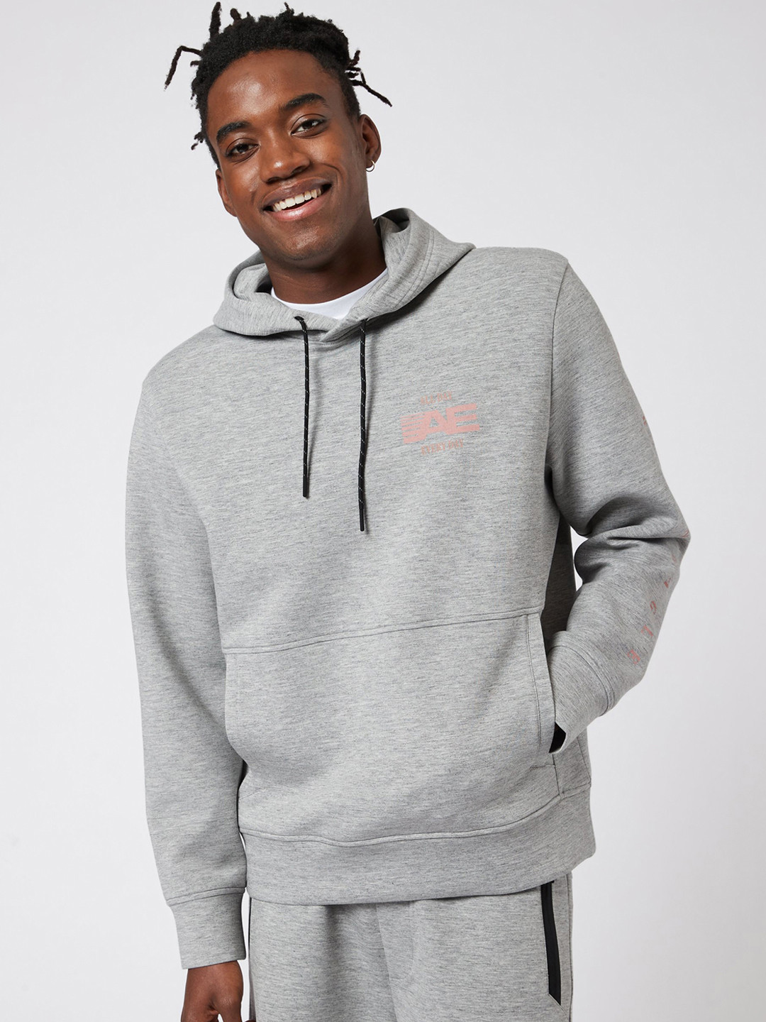 AMERICAN EAGLE OUTFITTERS Hooded Sweatshirt