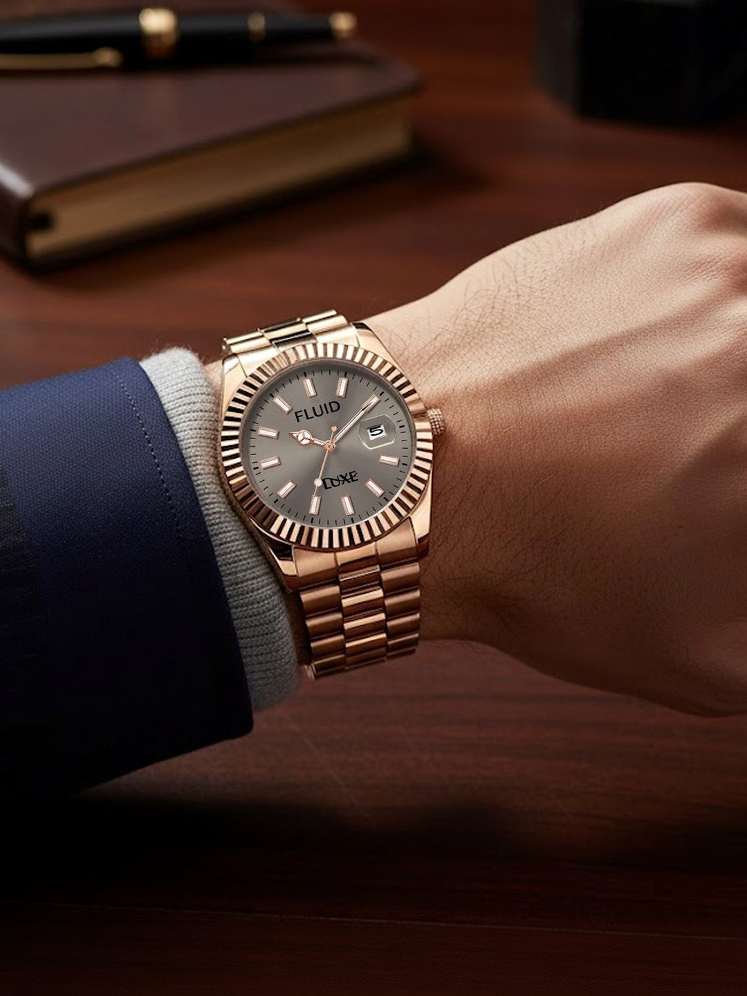 FLUID Men Embellished Dial & Stainless Steel Straps Analogue Watch FL-Raghav-0499-GRY