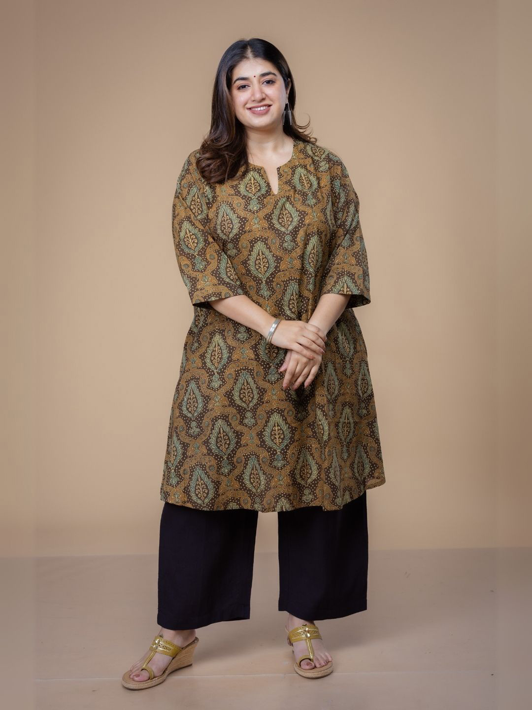 THE INDIAN ETHNIC CO Women Floral Printed Block Print Kurta