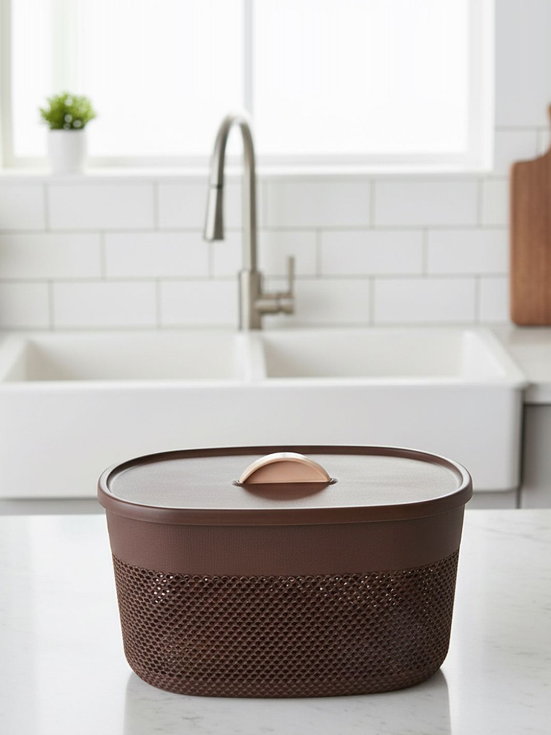 Kuber Industries Multipurpose Plastic Fruit and Vegetable Storage Basket with Lid