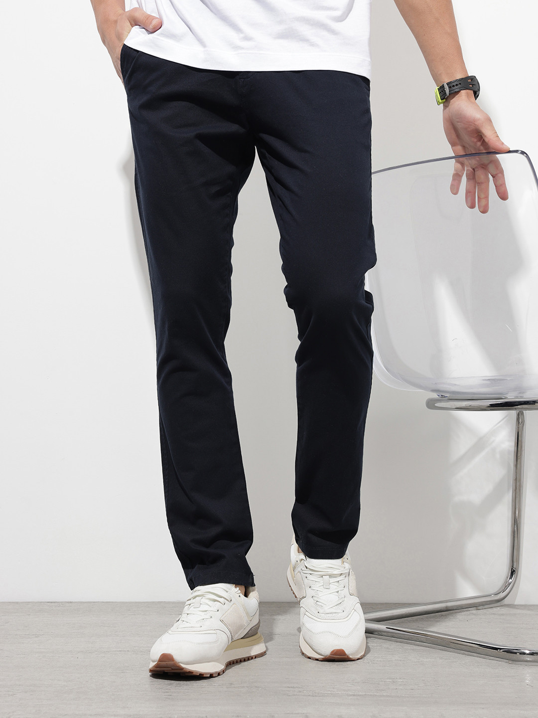 The Roadster Life Co. Men Regular Fit Chinos Trousers