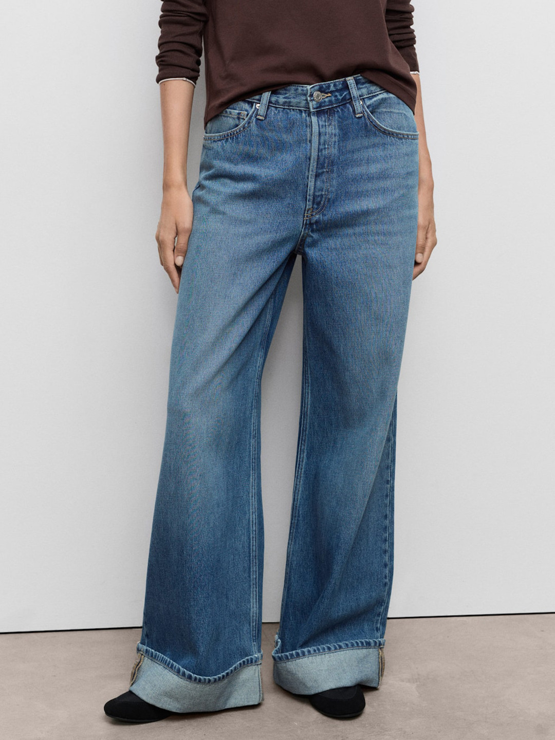 MANGO Women Wide Leg with Turned-Up Hem Mid-Rise Light Fade Jeans