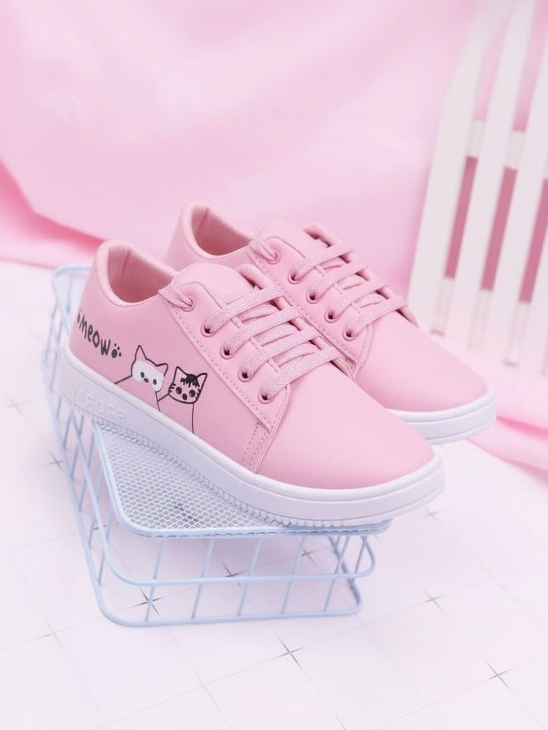 COOPERWINGS Women Printed Sneakers