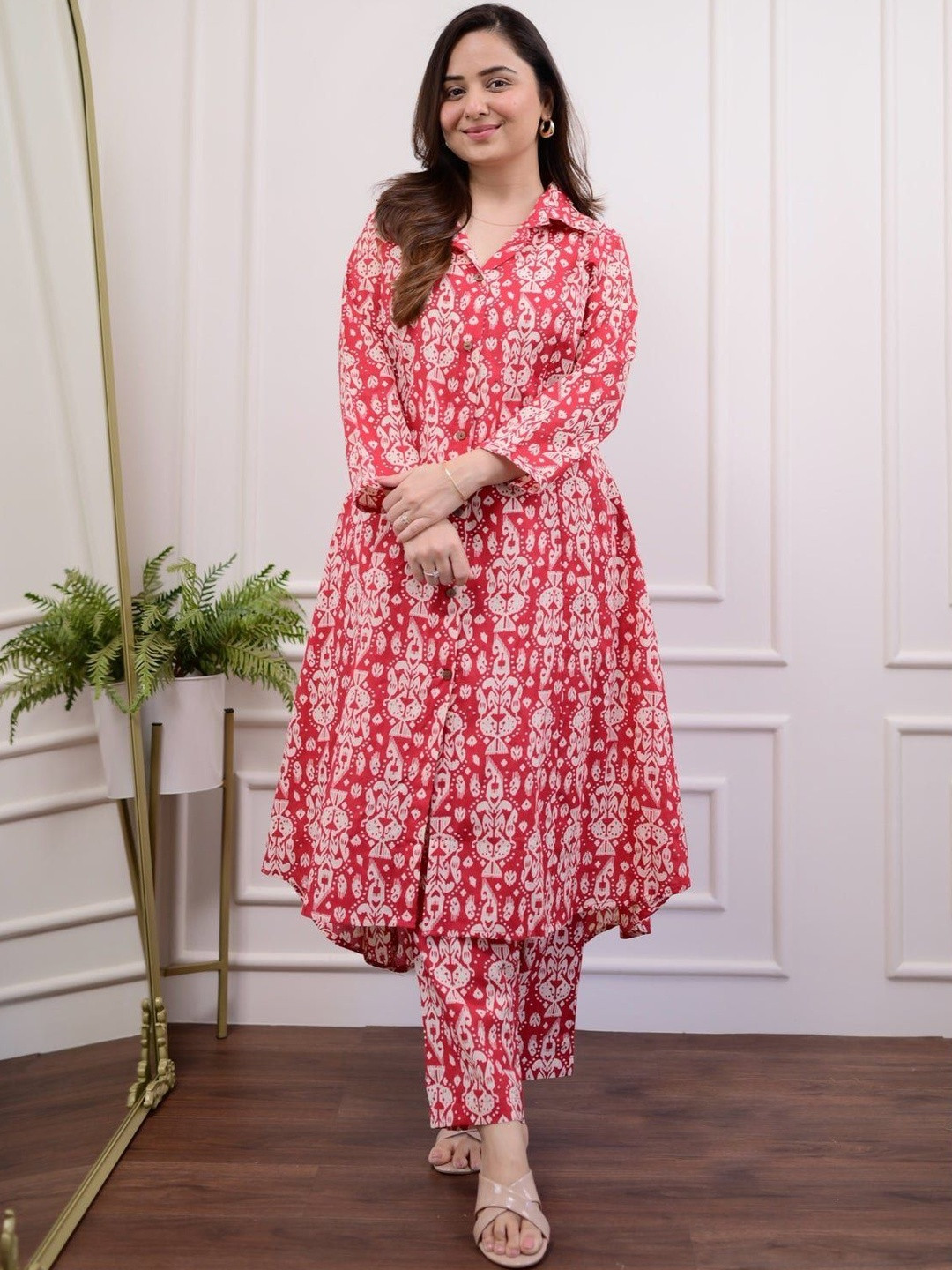 NavNari Printed Pure Cotton Polo Collar Top With Trousers Co-Ords