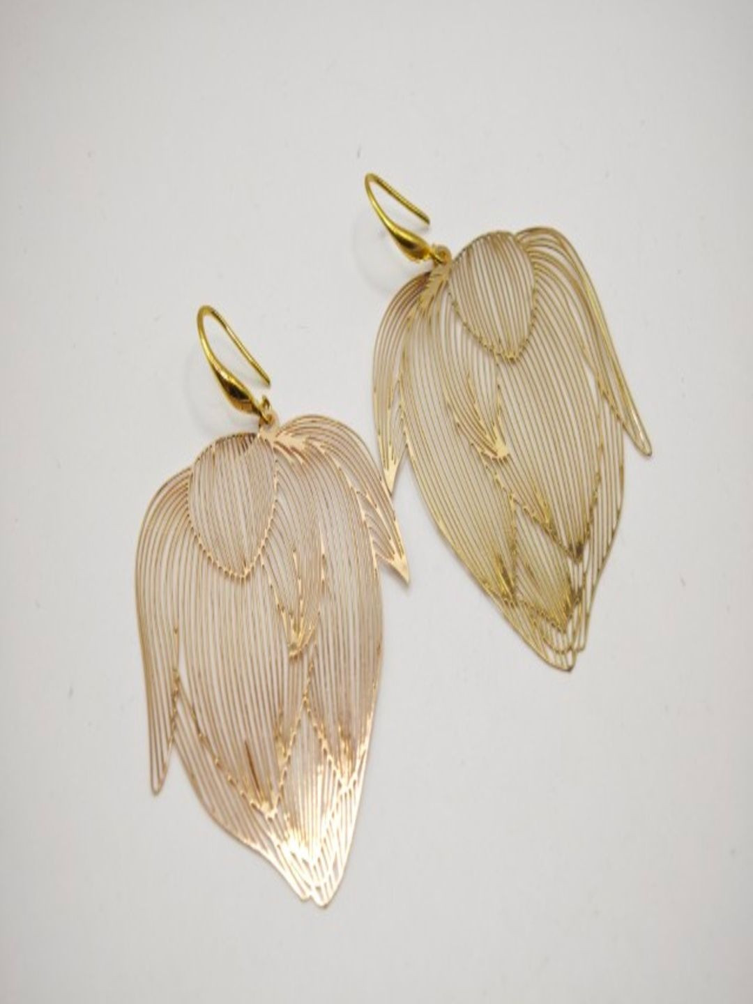 SAPRAA TRENDS Leaf Shaped Drop Earrings