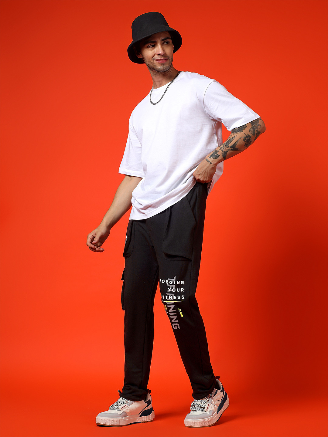 ALAKH HUB Men Printed Relaxed-Fit Open Cargo Joggers With Stretch