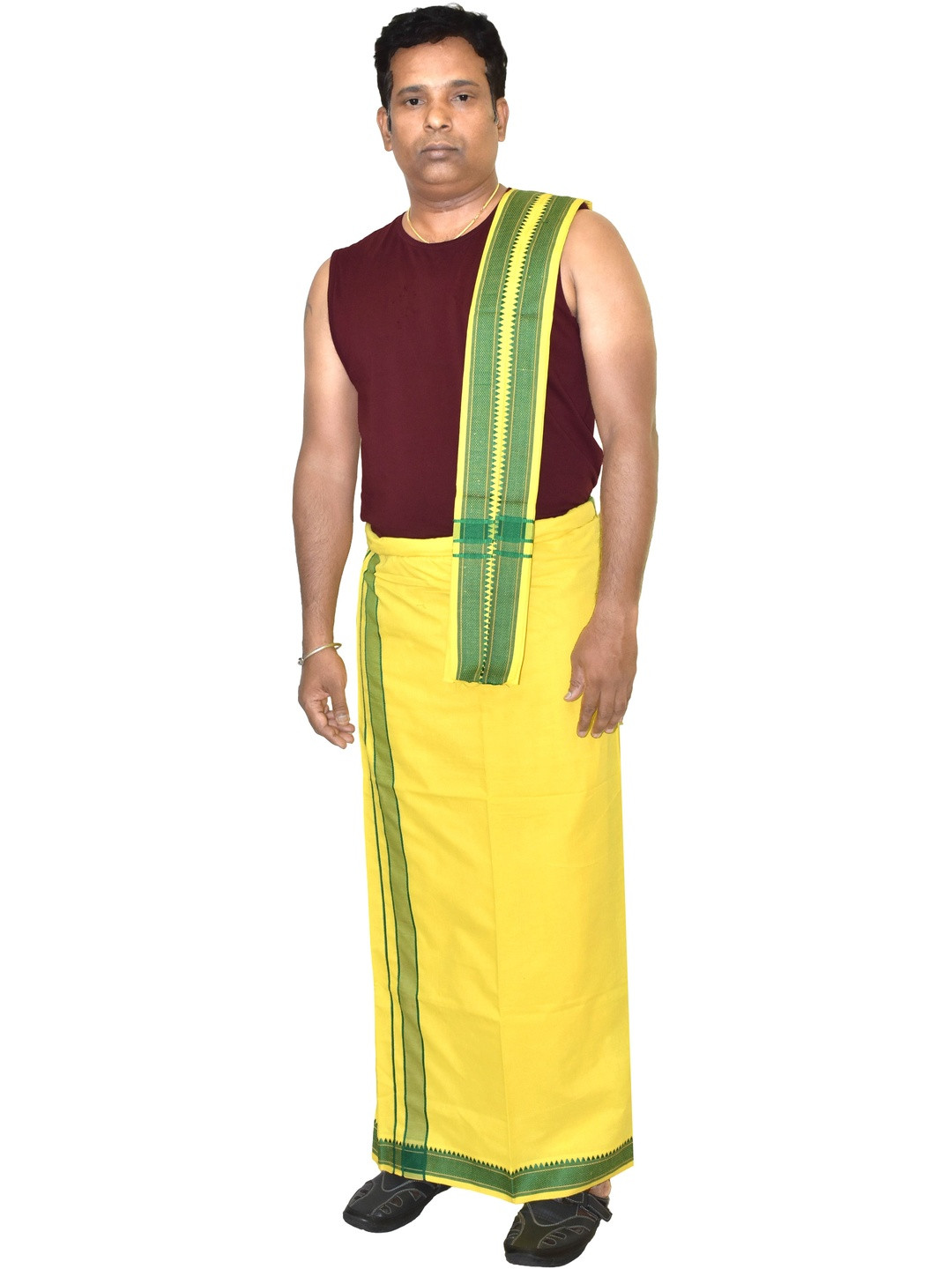 TUNI MANI Men Cotton Padi Pettu Border Dhoti With Towel