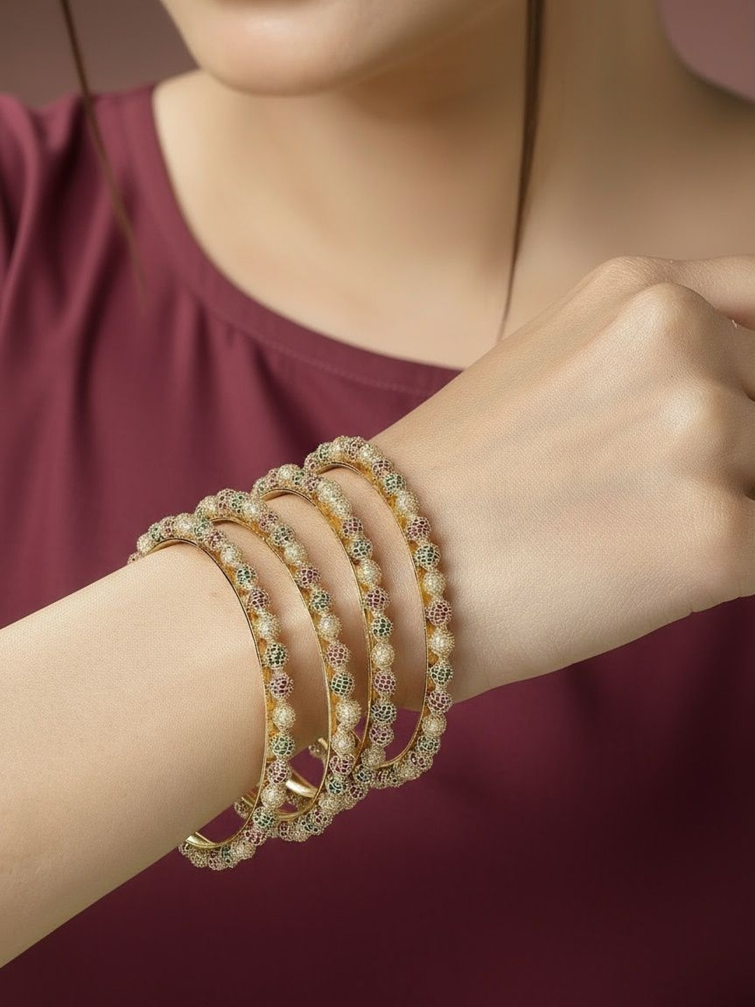 NVR Gold-Plated Alloy Artificial Beads Bangle
