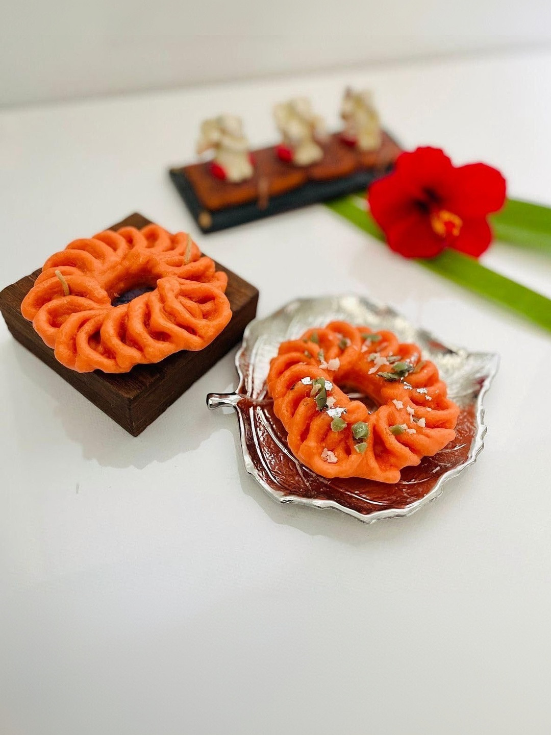 Dainty Little Shop Orange & Orange 4 pieces Core Candle