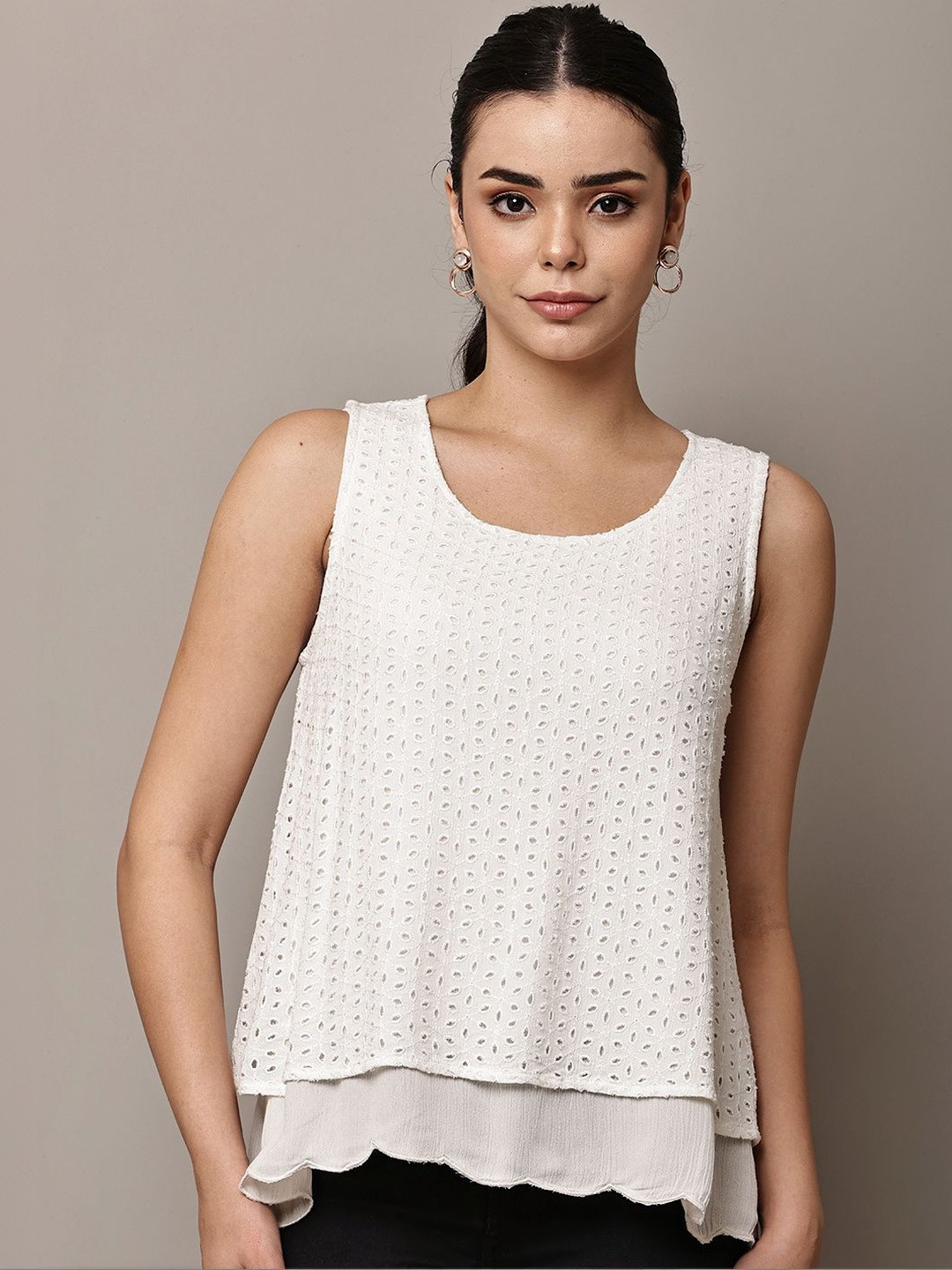 BEGUMPAN Layered Top