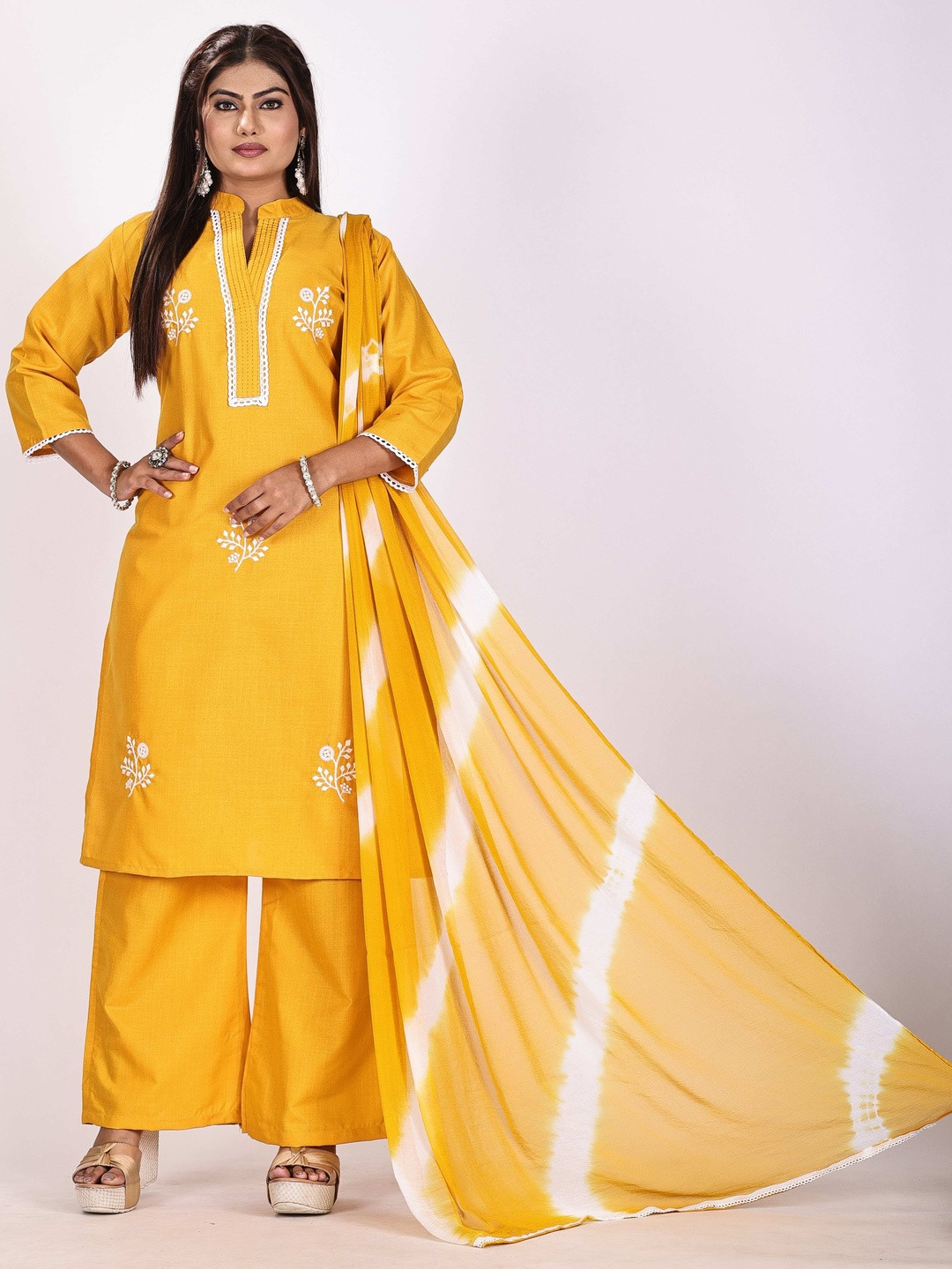 ROSHNI Women Ethnic Motifs Embroidered Regular Thread Work Kurta with Palazzos & Dupatta