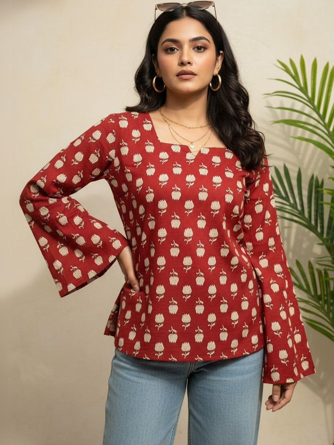 HERE&NOW Women Floral Printed Sequinned Floral Kurta
