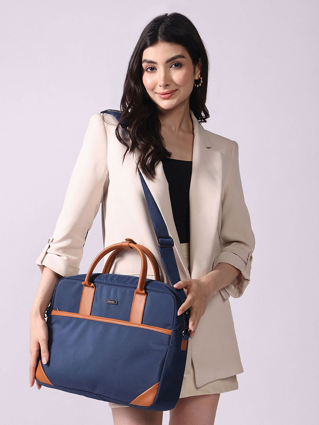 CARRIALL Unisex Colourblocked Elite Mac Messenger Bag