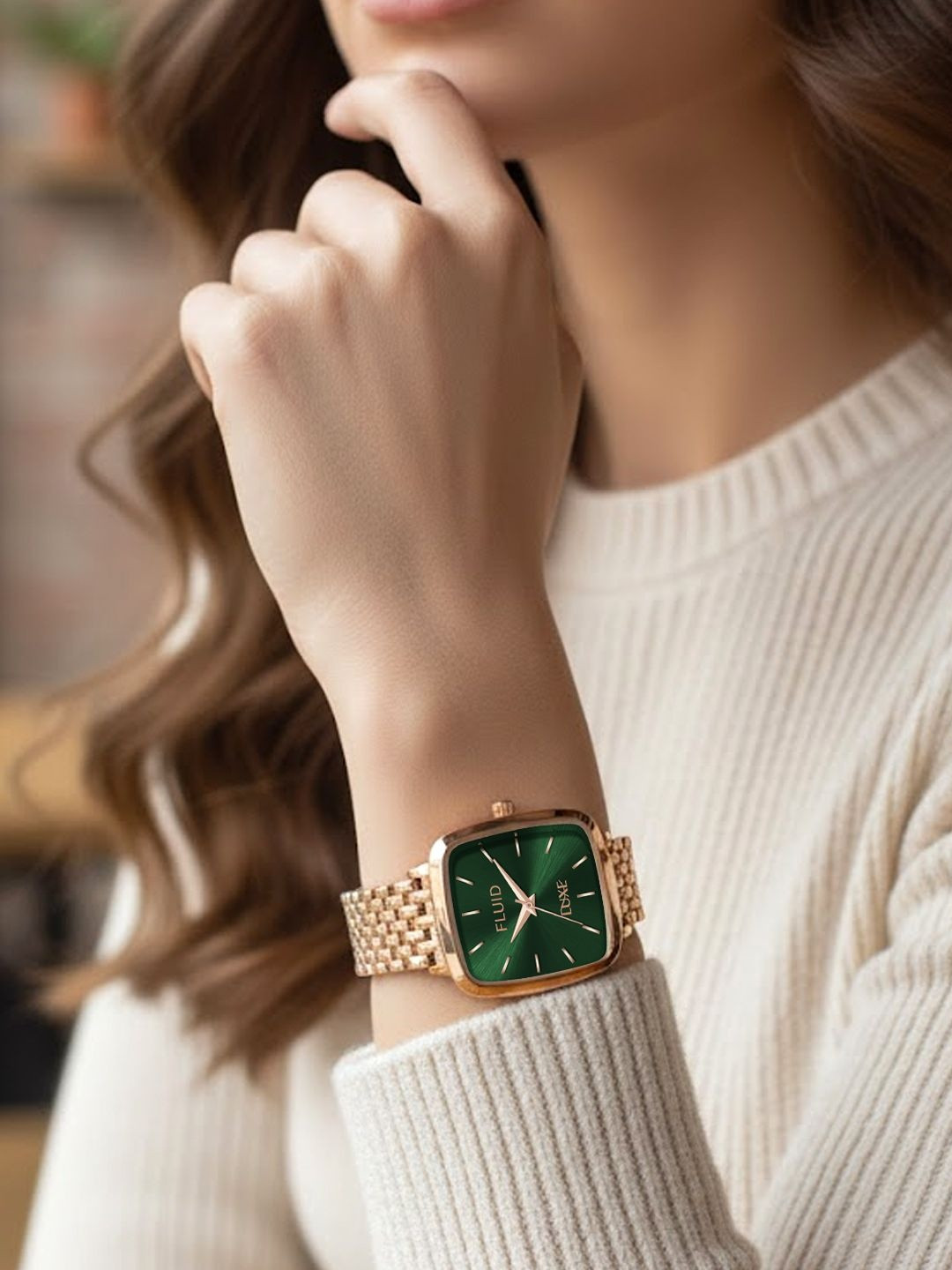 FLUID Women Brass Dial & Straps Analogue Watch FL-Vani-605-GR