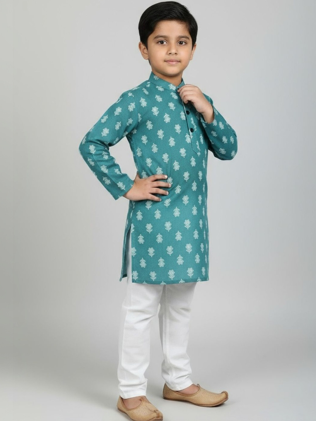Sangria Boys Printed Cotton Mandarin Collar Straight Kurta Set