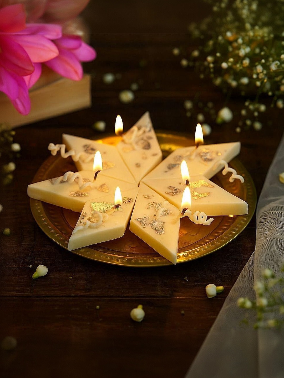 Dainty Little Shop Orange & Cream-Coloured 6 pieces Core Candle