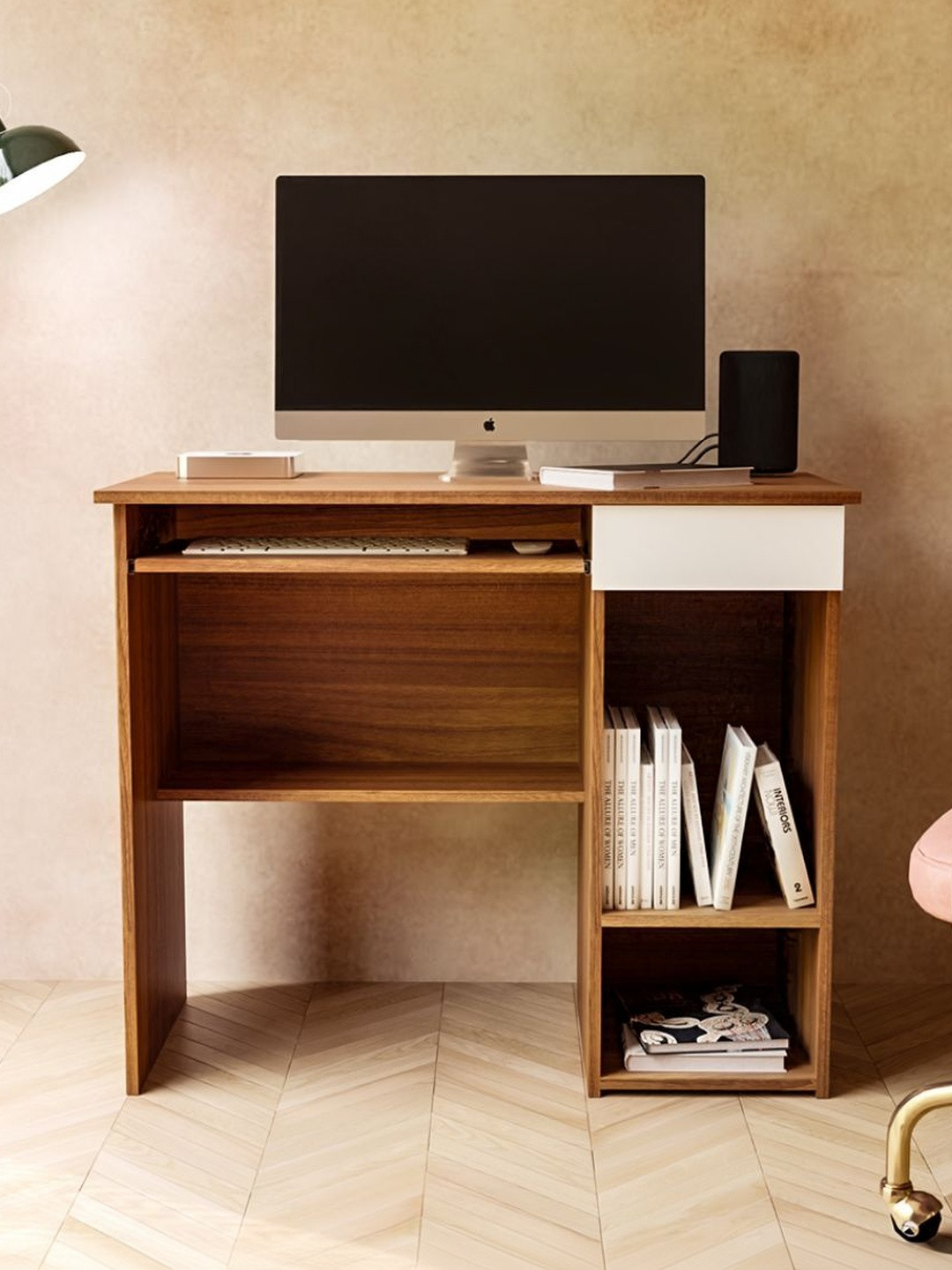 neuspace Brown Study Table