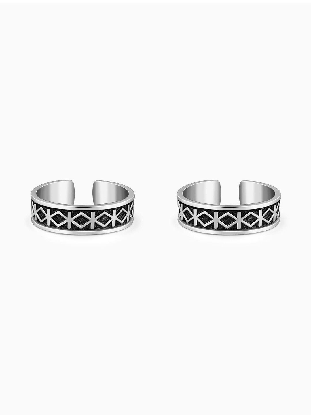 GIVA Set Of 2 Silver-Plated Oxidised Saanvi Toe Rings