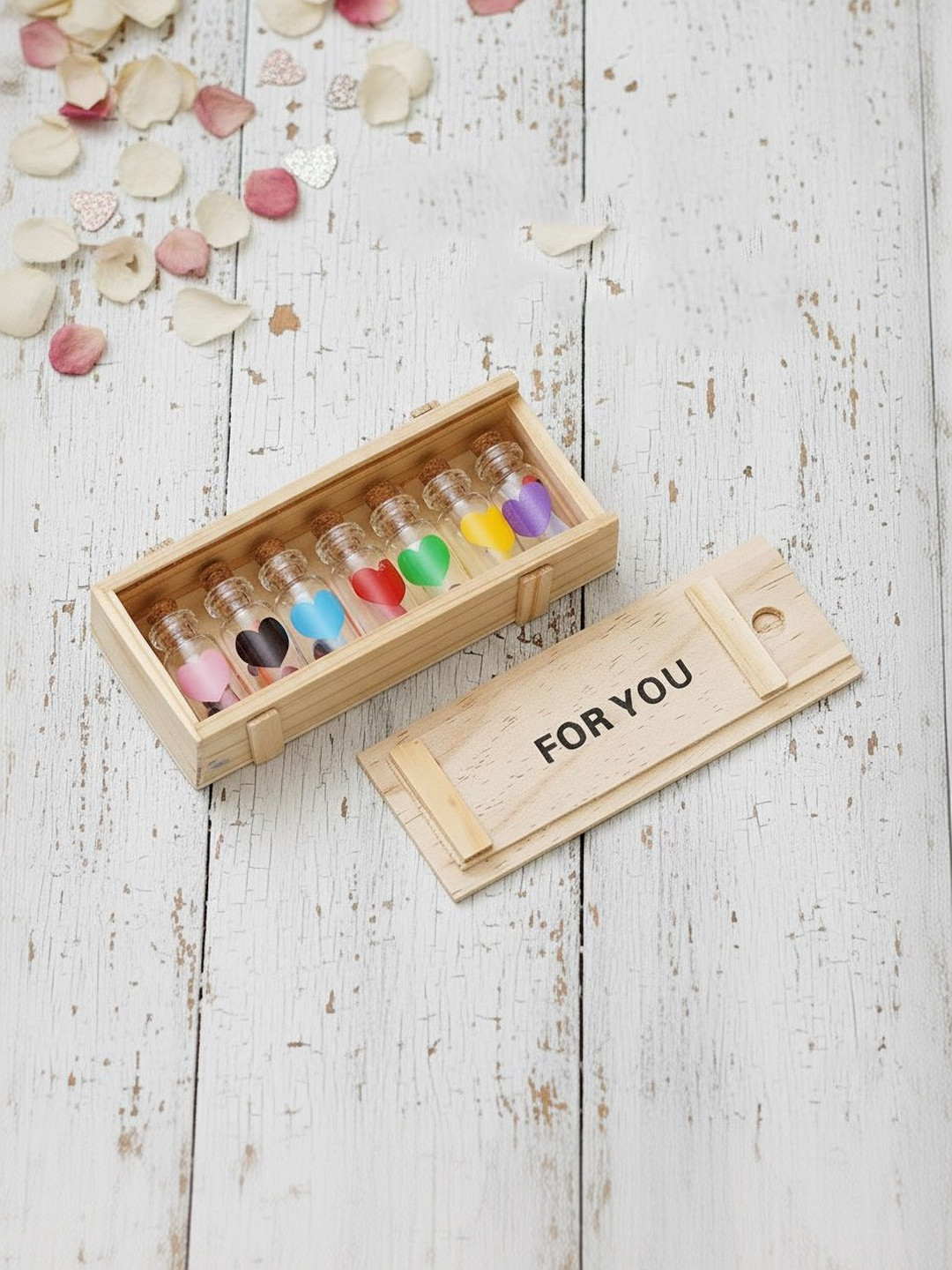 ASIDEA Unisex Beige & Red Textured 7 Messages Bottles Wooden & Glass Showpiece-1.18 Inch