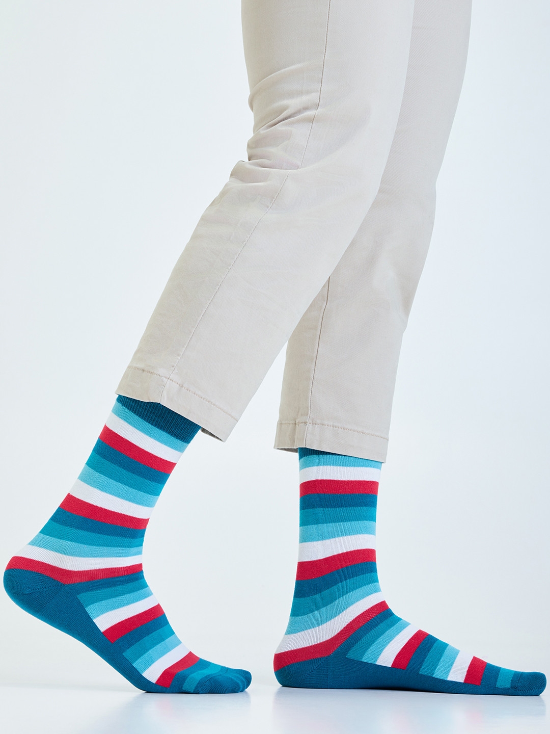 Mint & Oak Men Blue & Red Striped Above Ankle Socks