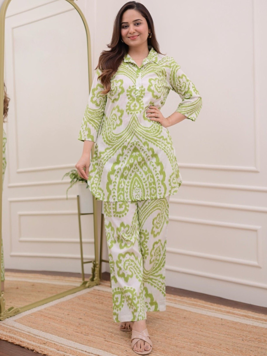 NavNari Printed Pure Cotton Polo Collar Tunic With Trousers Co-Ords