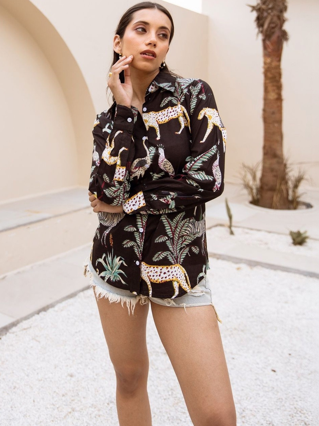 HUKUM Women Relaxed Printed Casual Shirt