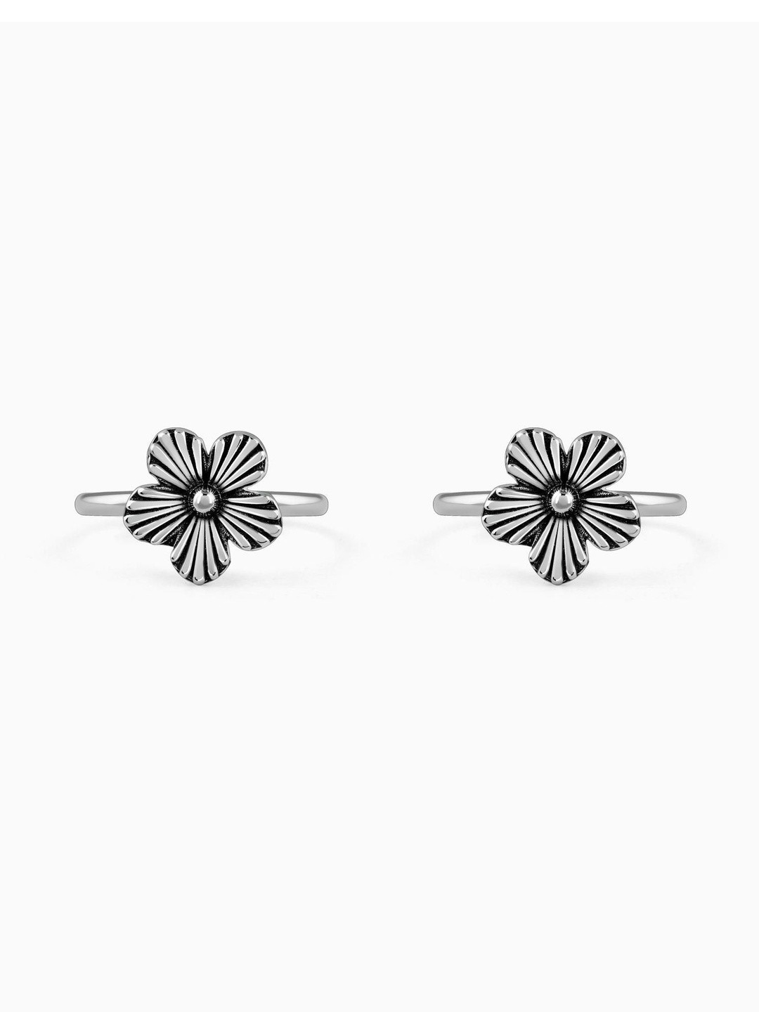 GIVA Oxidised Silver Yatika Toe Rings
