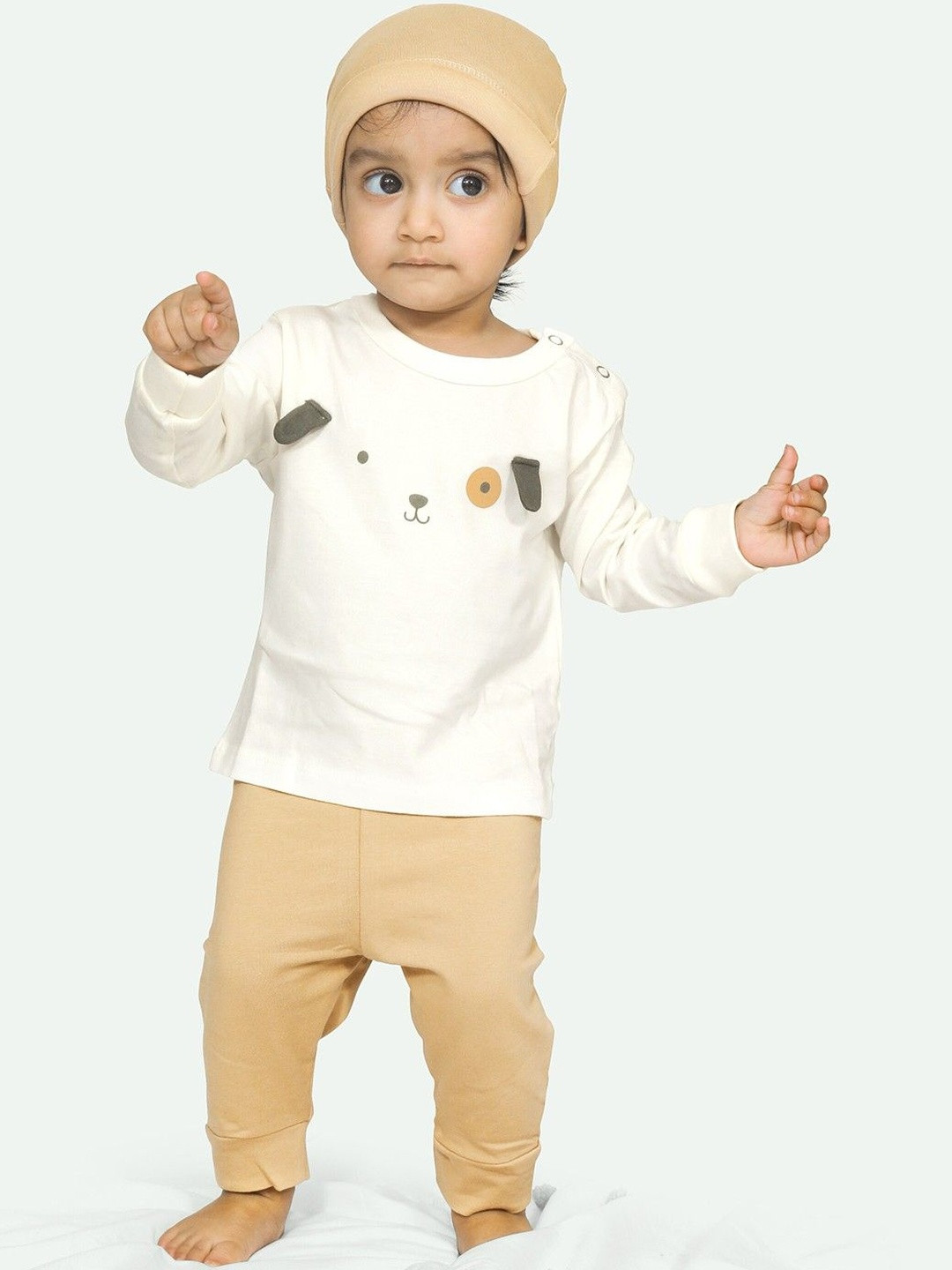 ariel Pure Cotton Fleece Round Neck T-Shirt & Pyjama With Cap Clothing Set