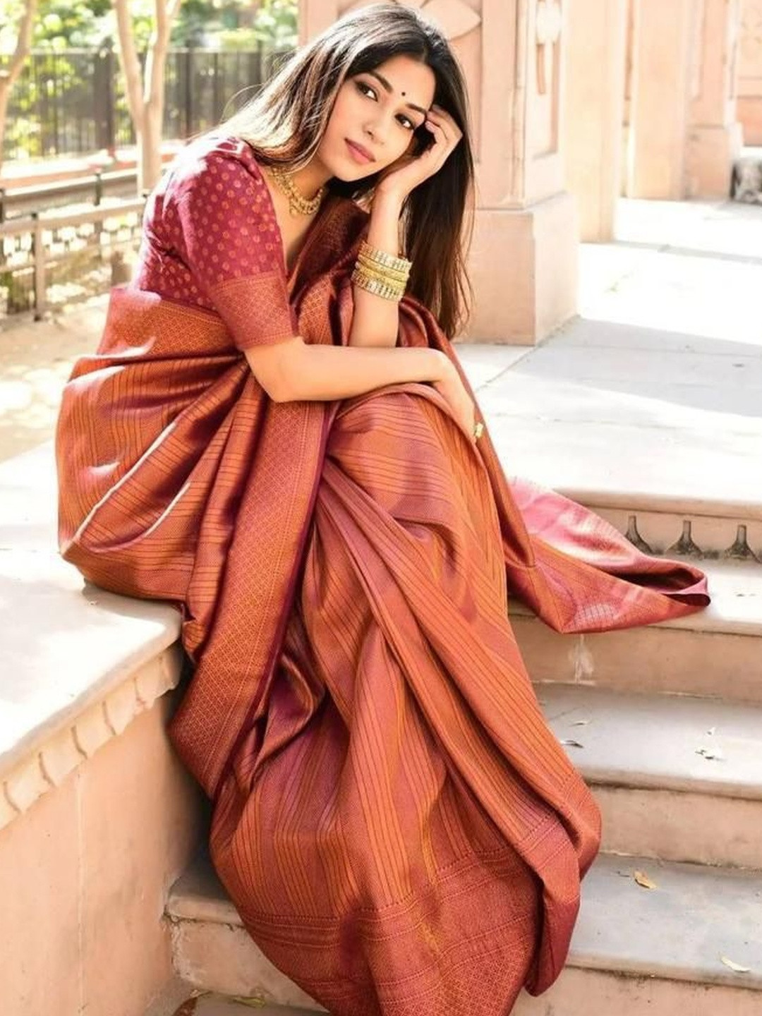 MEAVEN FEB Woven Design Zari Velvet Banarasi Saree