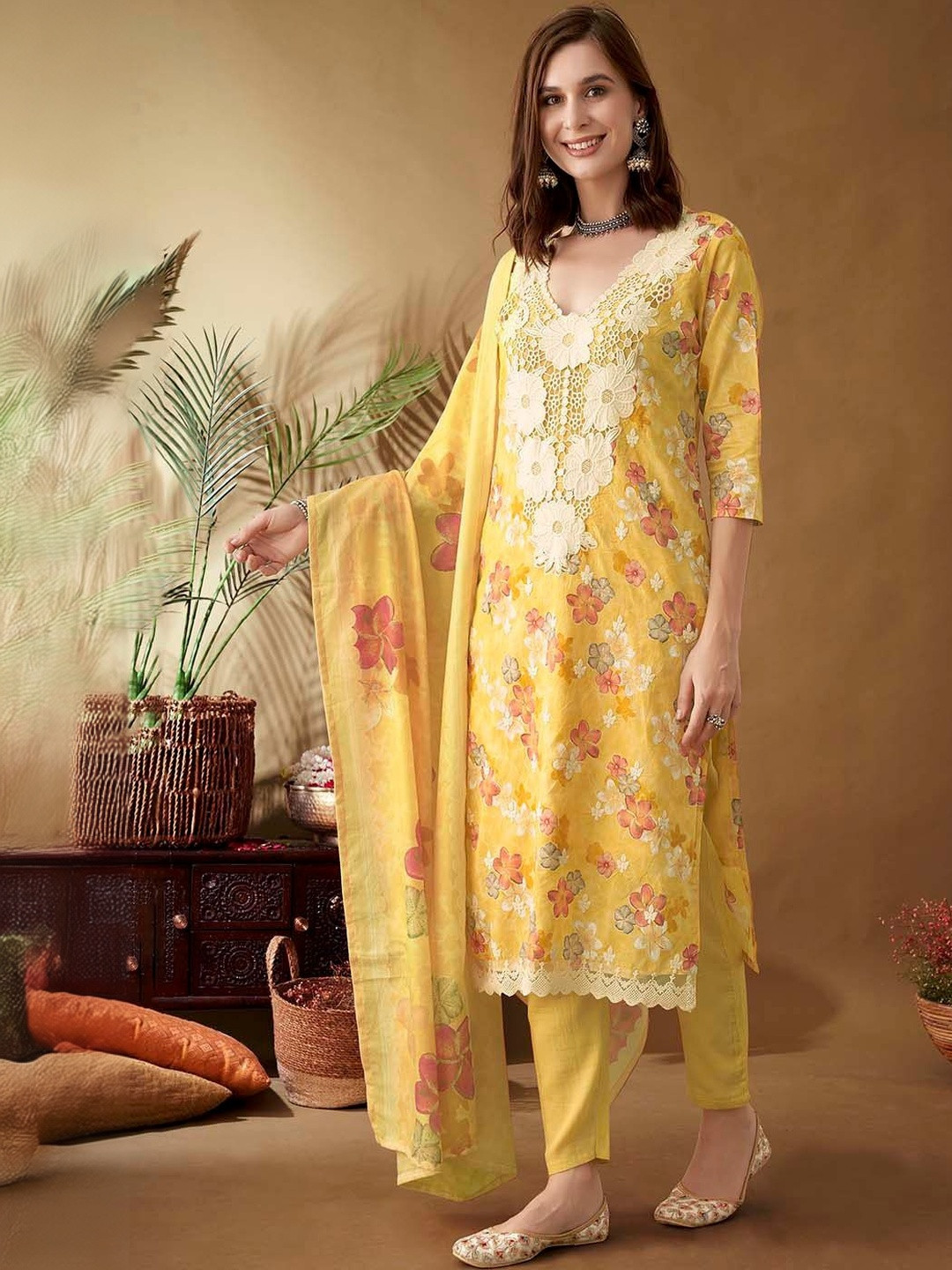ELITE EDITION Women Floral Printed Thread Work Pure Cotton Kurta with Trousers & Dupatta