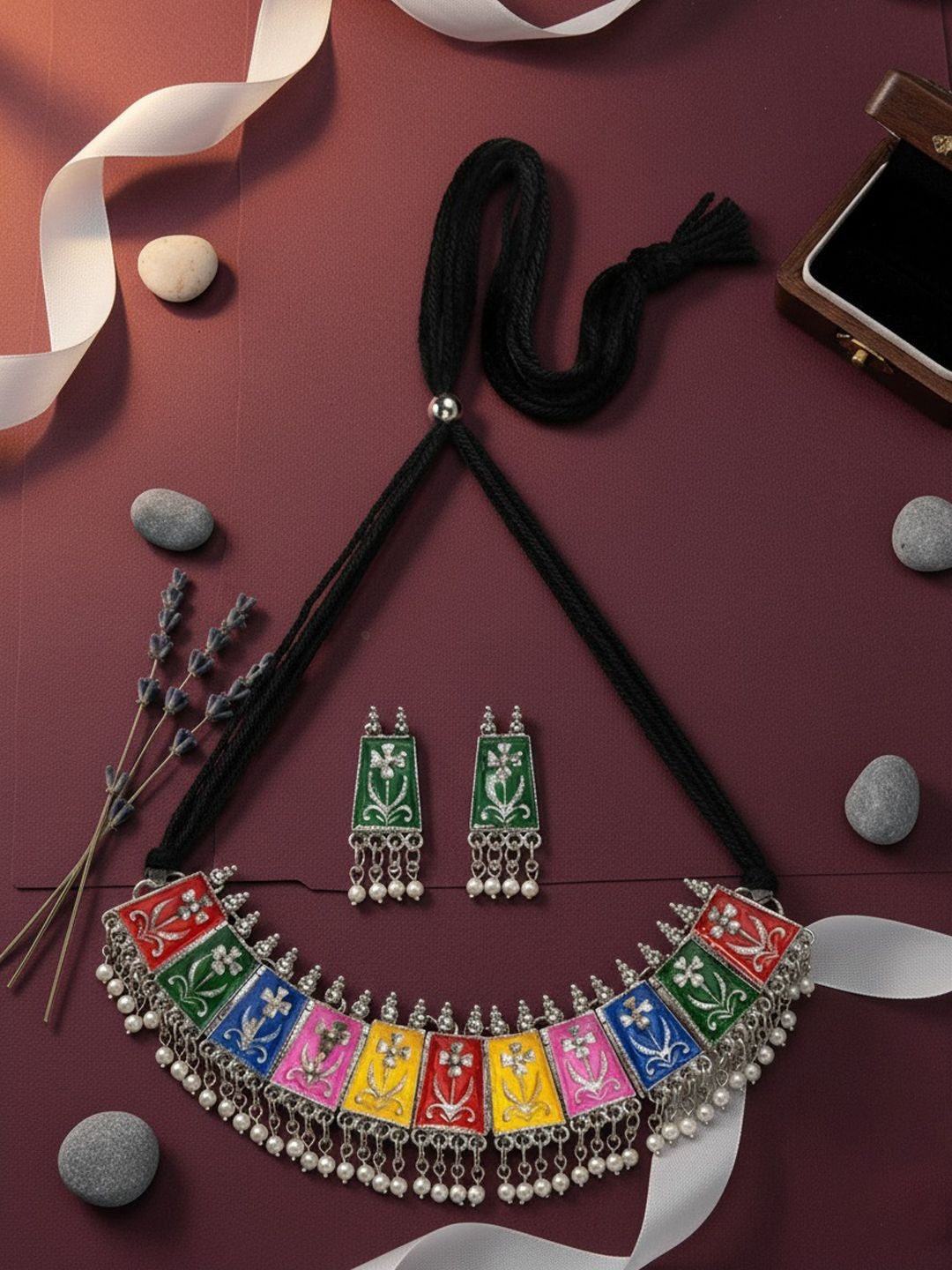 Krelin Gunghroo Beaded Jewellery Set