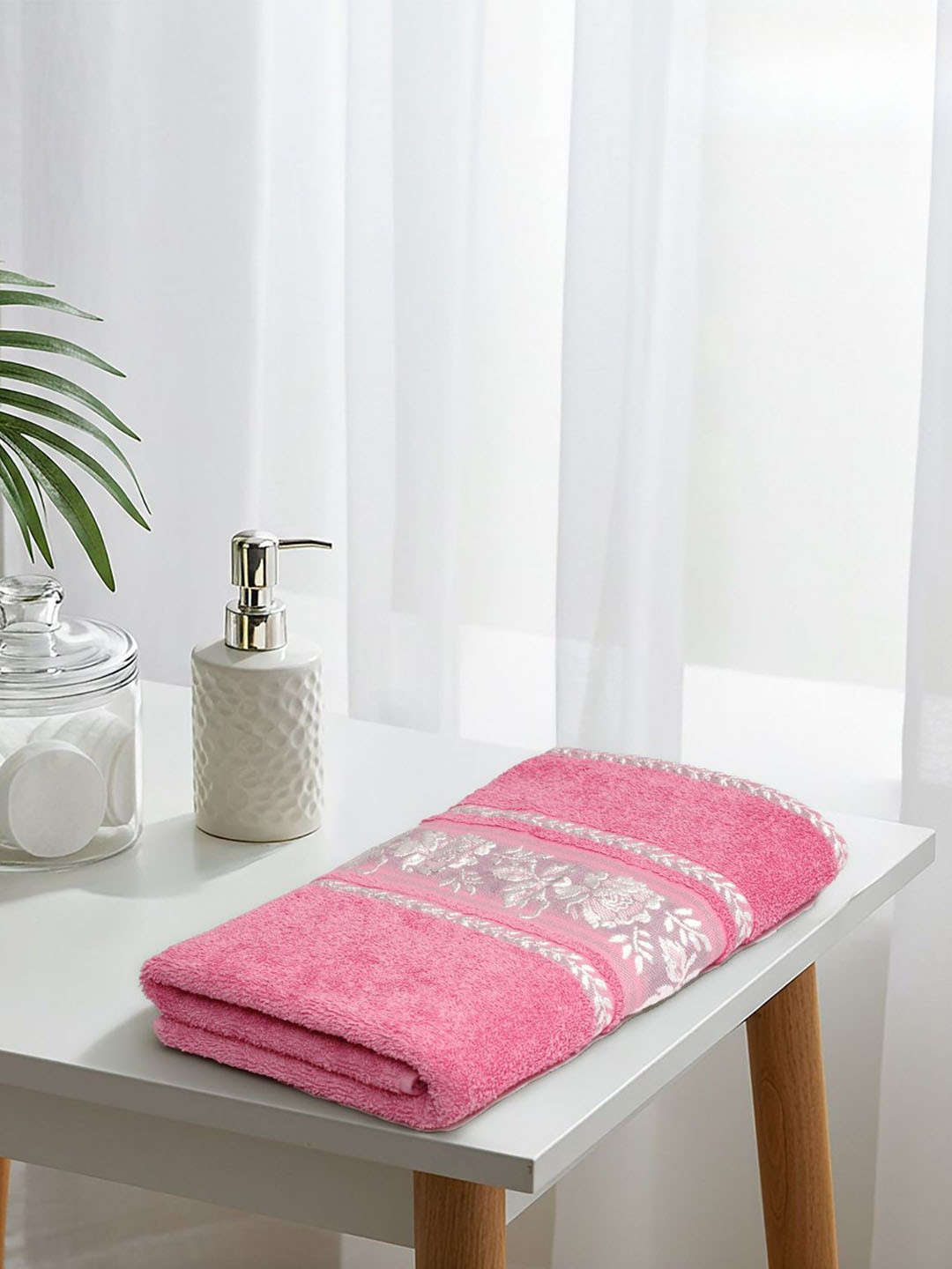 LIBERTY TOWELS Pink & White Embroidered 420 GSM Cotton Large Bath Towel