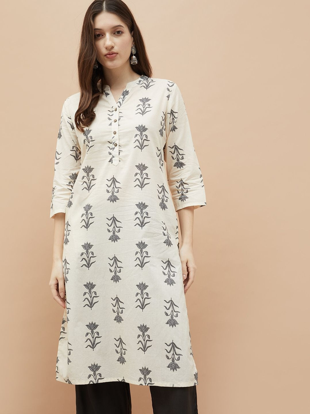 Melange by Lifestyle Women Quirky Printed Extended Sleeves Sequinned Anarkali Kurta