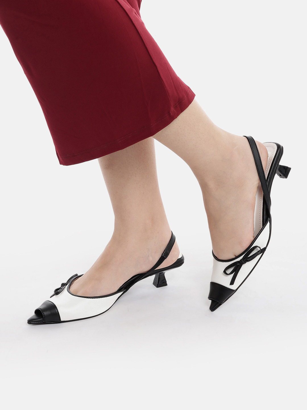 ZORI WORLD Colourblocked Peep Toes Kitten Heels With Bow Detail
