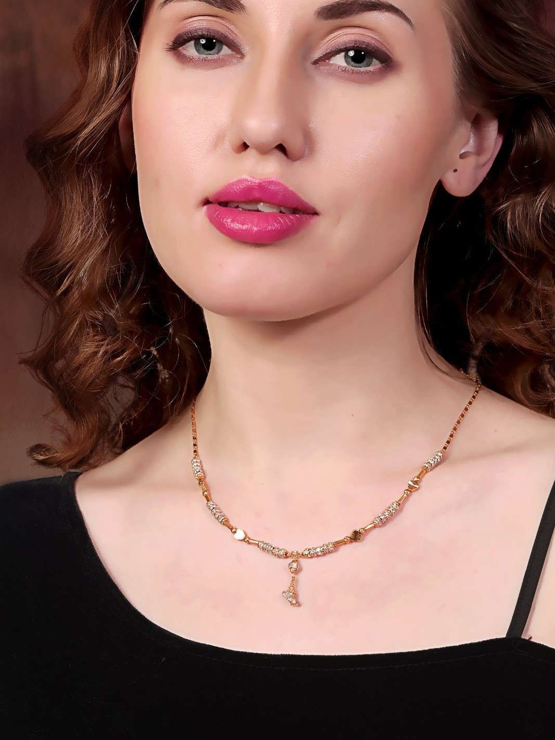 Shrinathji Imitation Brass Gold-Plated Flower Heart Dimaond Studed Chains