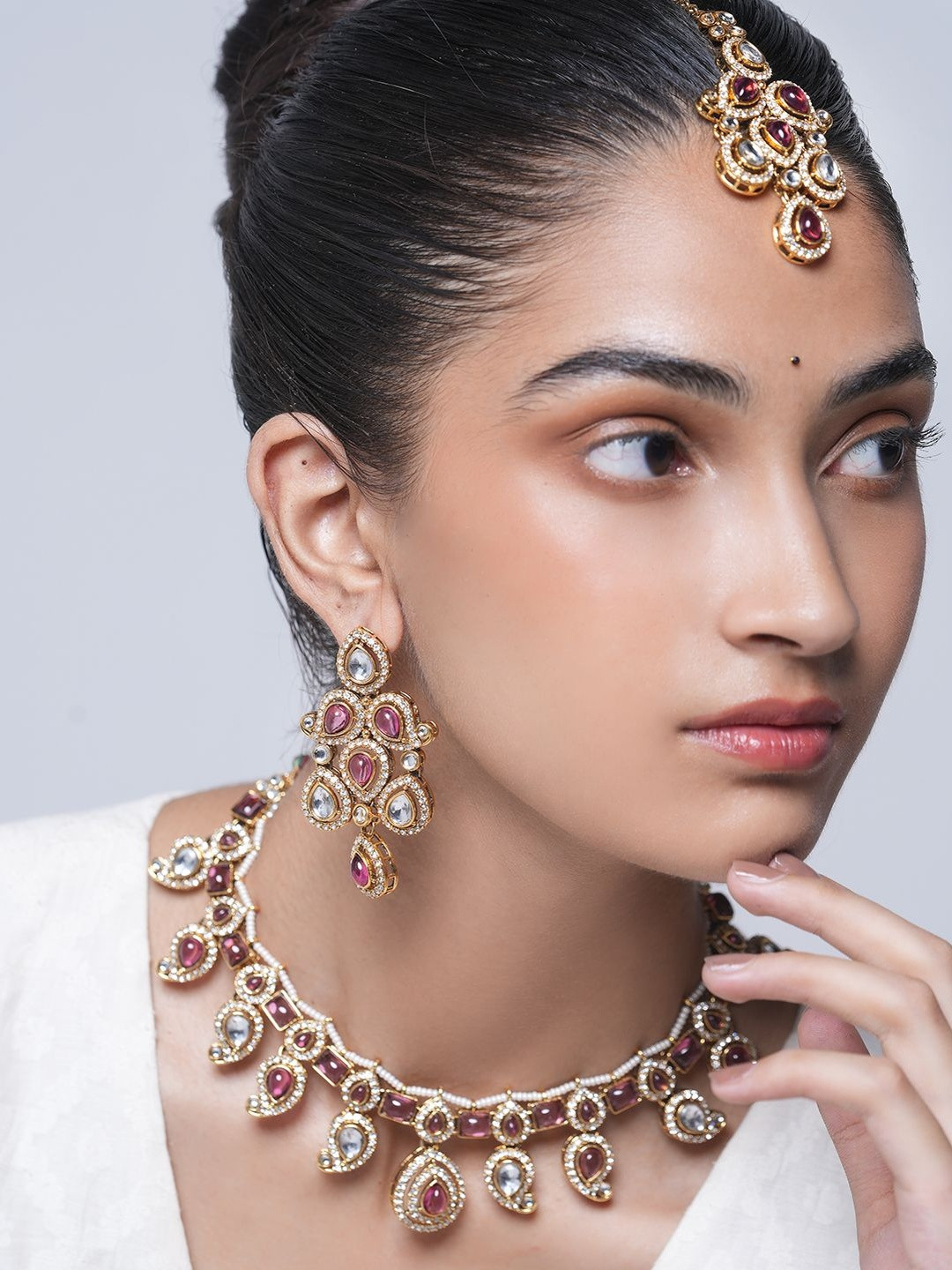 CAO Jewellery Artificial Stones Necklace and Earrings Jewellery Set