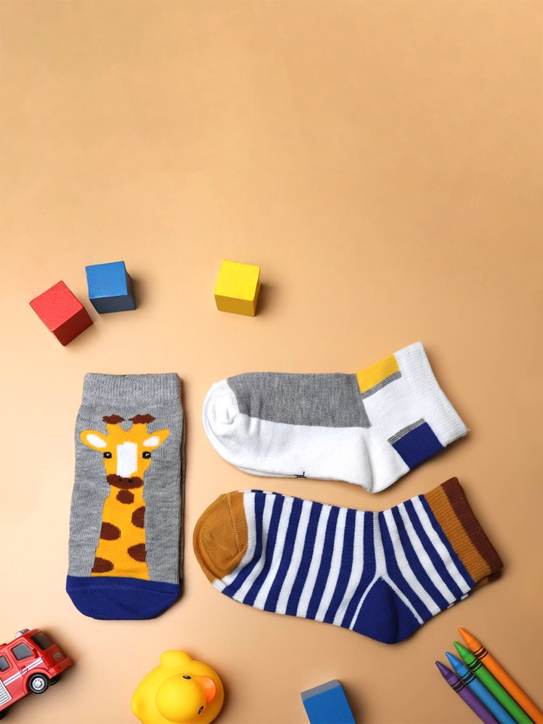 Thela Gaadi Kids Pack Of 3 Patterned Ankle-Length Socks